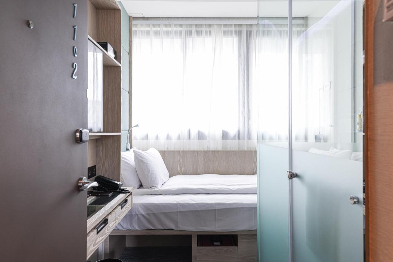Royal Jade Boutique Hotel Taipei Bagian luar foto